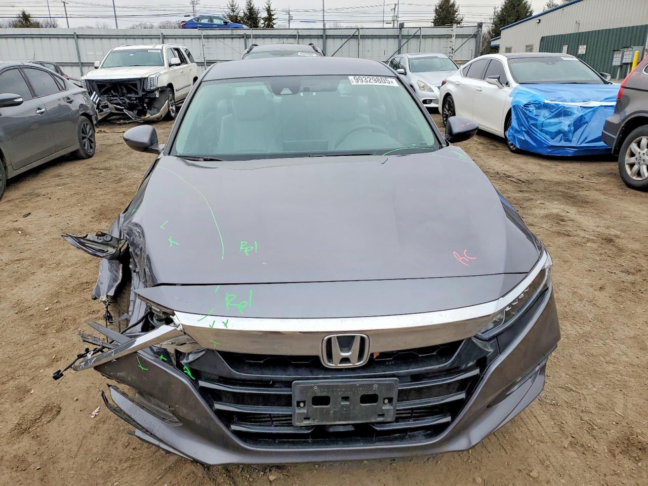 2018 HONDA ACCORD LX photo 5