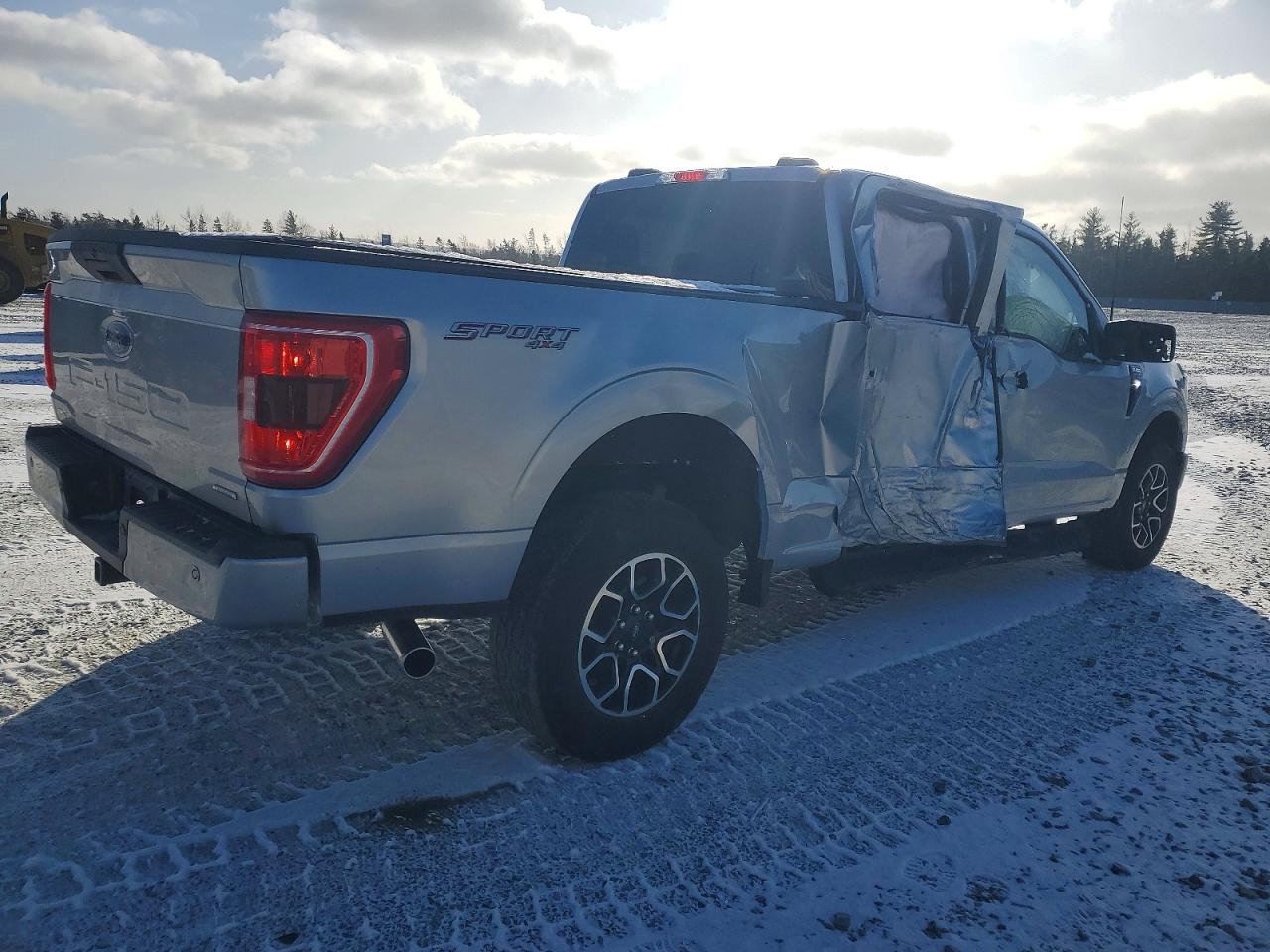2023 FORD F150 SUPERCREW photo 3