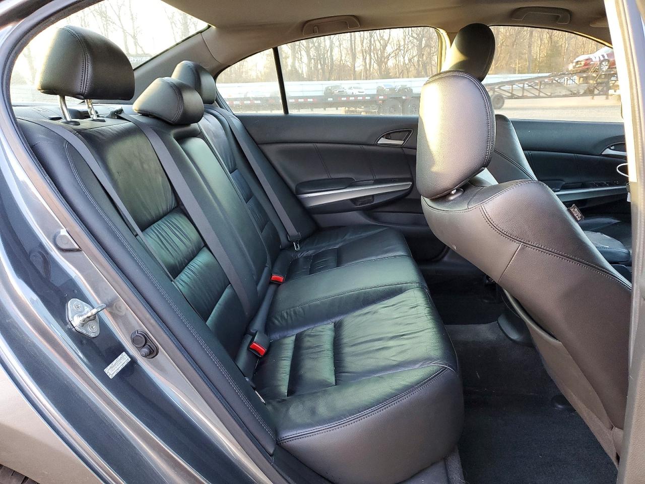 2010 HONDA ACCORD EXL photo 37