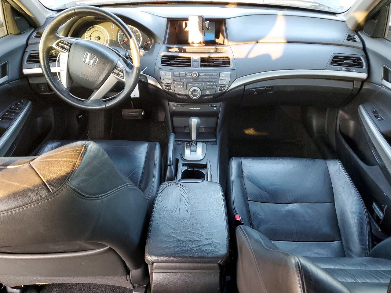 2010 HONDA ACCORD EXL photo 29