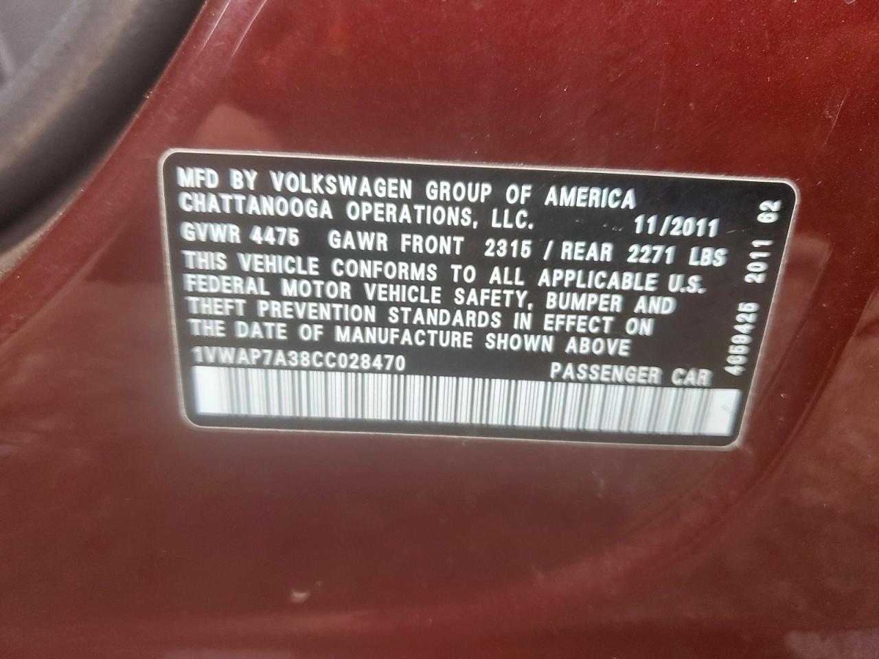 2012 VOLKSWAGEN PASSAT S photo 12