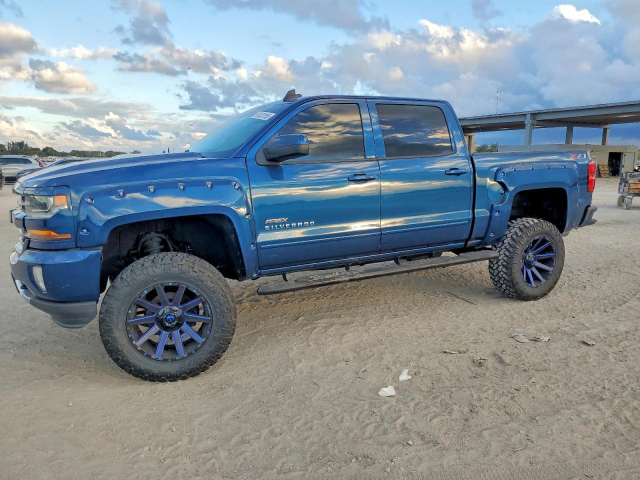 2018 CHEVROLET SILVERADO