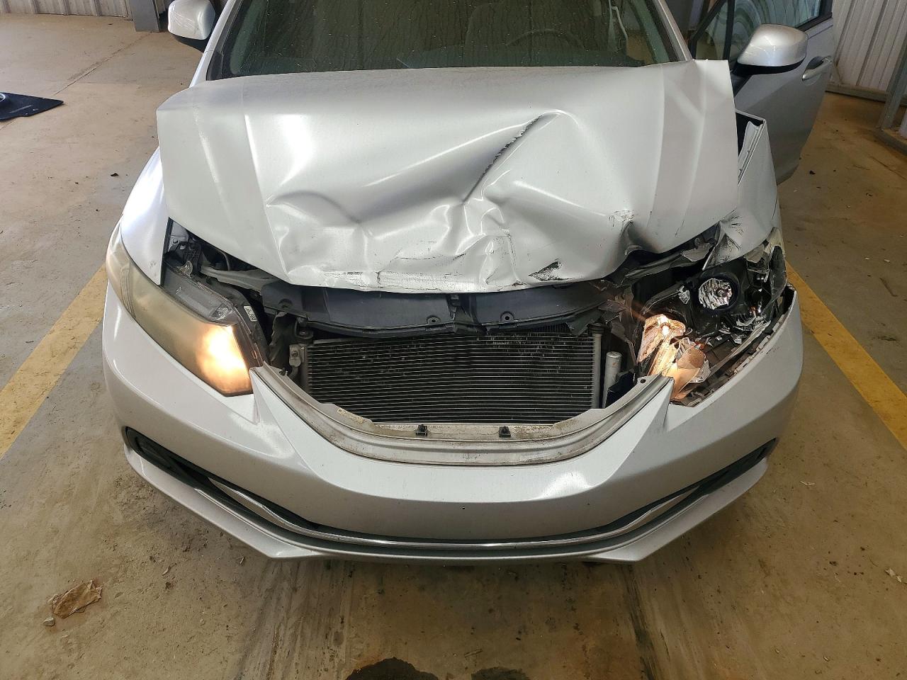 2013 HONDA CIVIC LX photo 11
