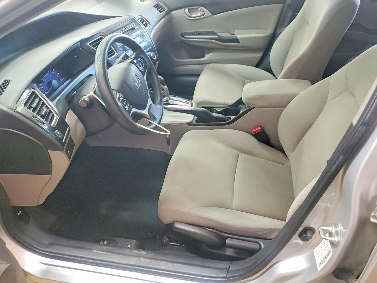 2013 HONDA CIVIC LX photo 7
