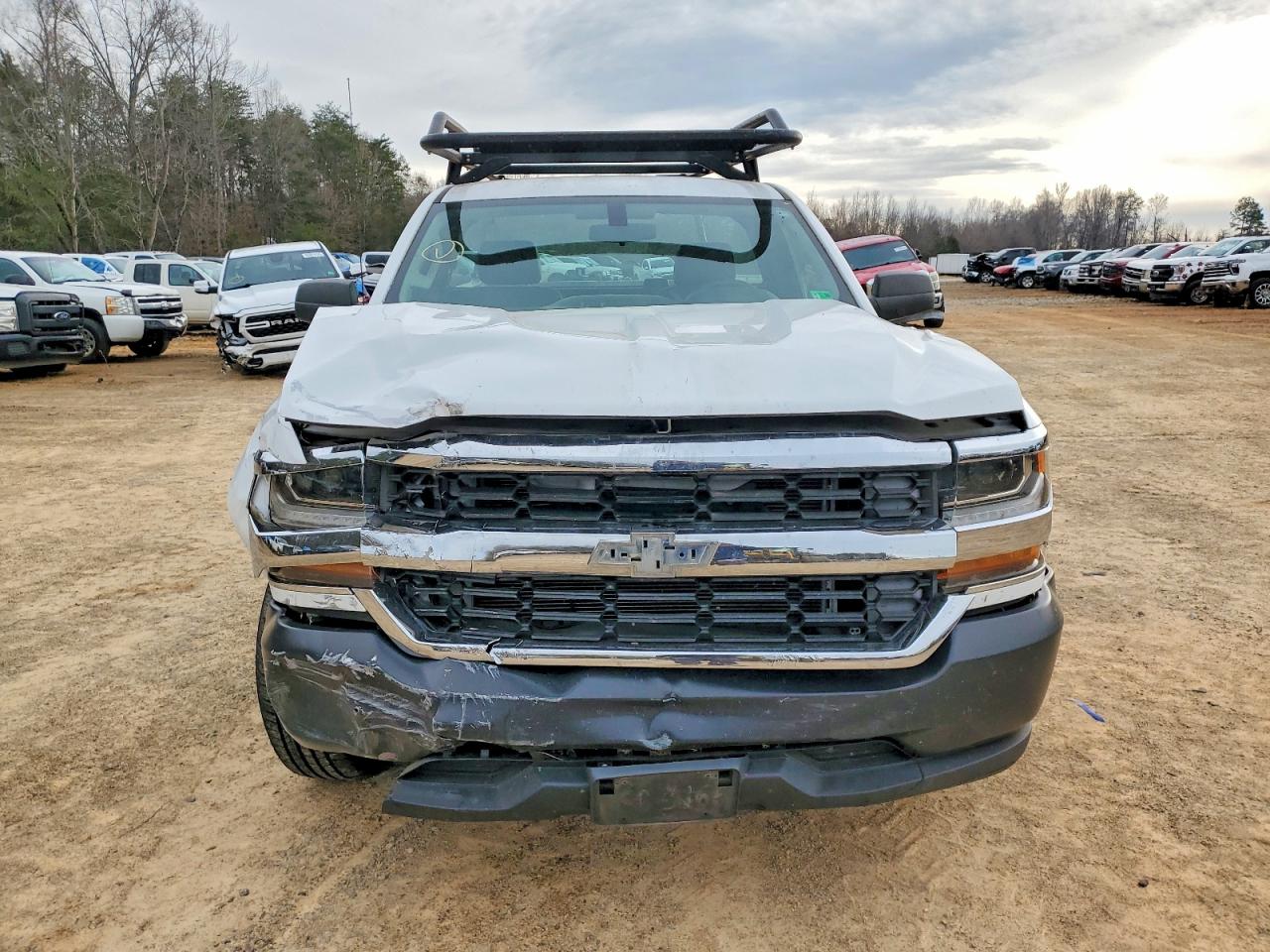 2016 CHEVROLET SILVERADO C1500 photo 5