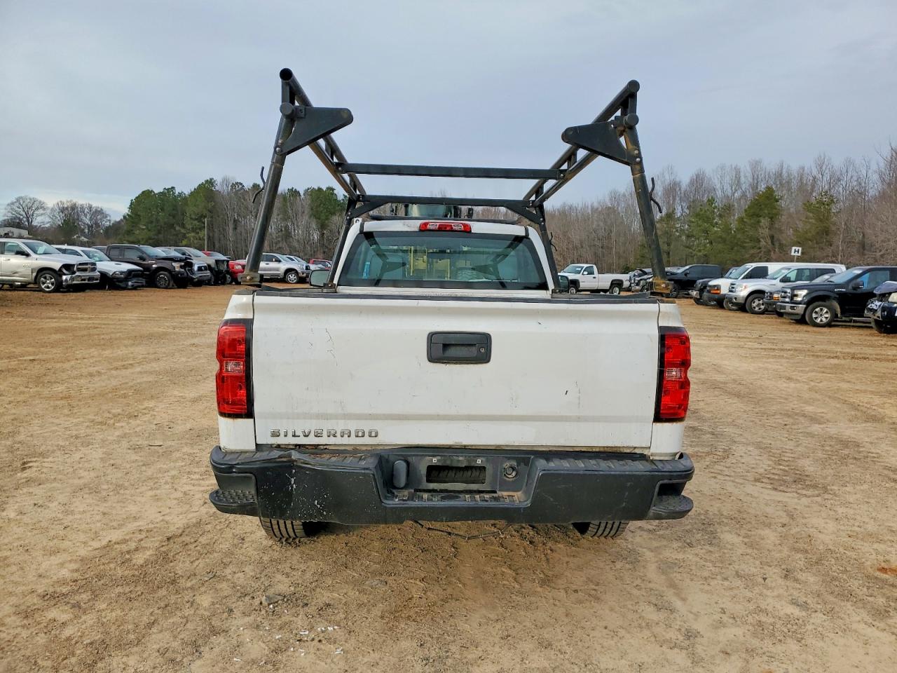 2016 CHEVROLET SILVERADO C1500 photo 6