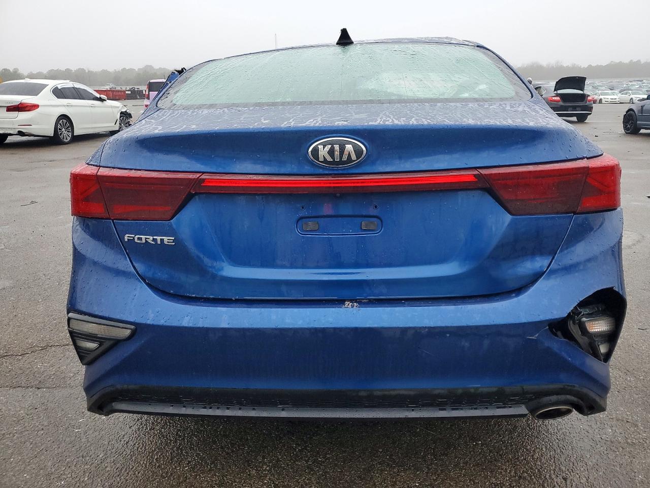 2020 KIA FORTE FE photo 6
