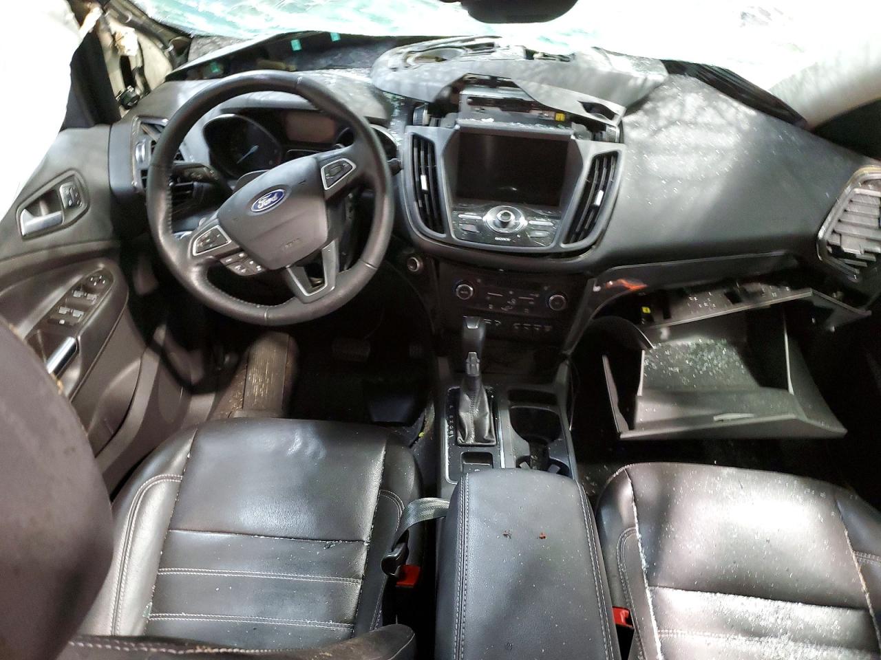 2017 FORD ESCAPE TITANIUM photo 8