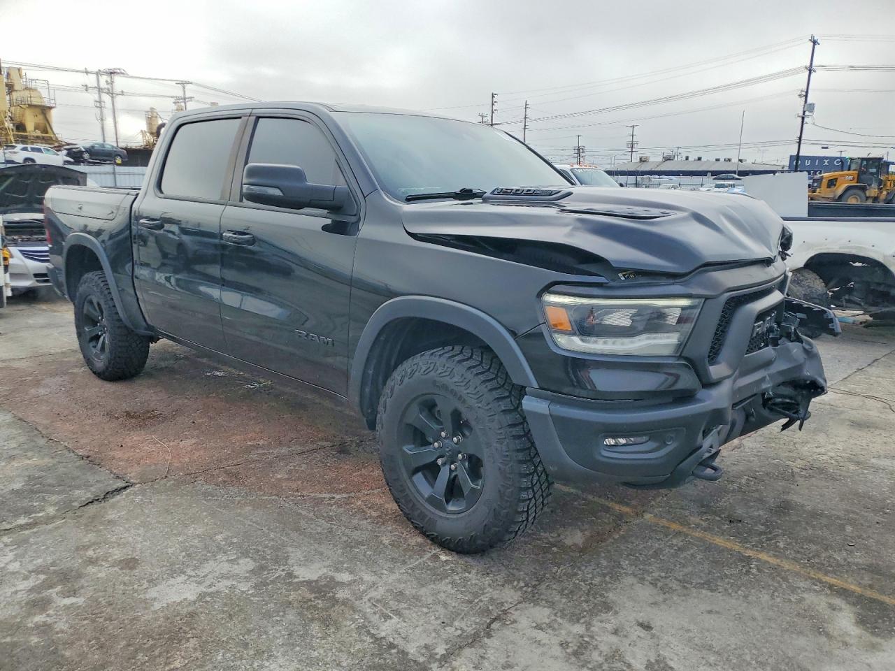2023 RAM 1500 REBEL photo 4