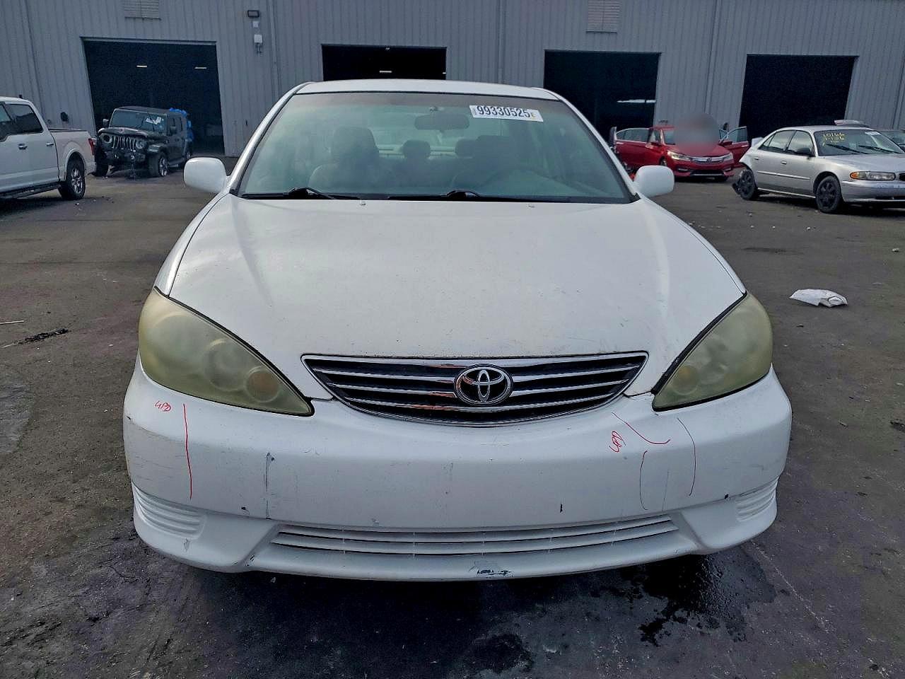 2005 TOYOTA CAMRY LE photo 5