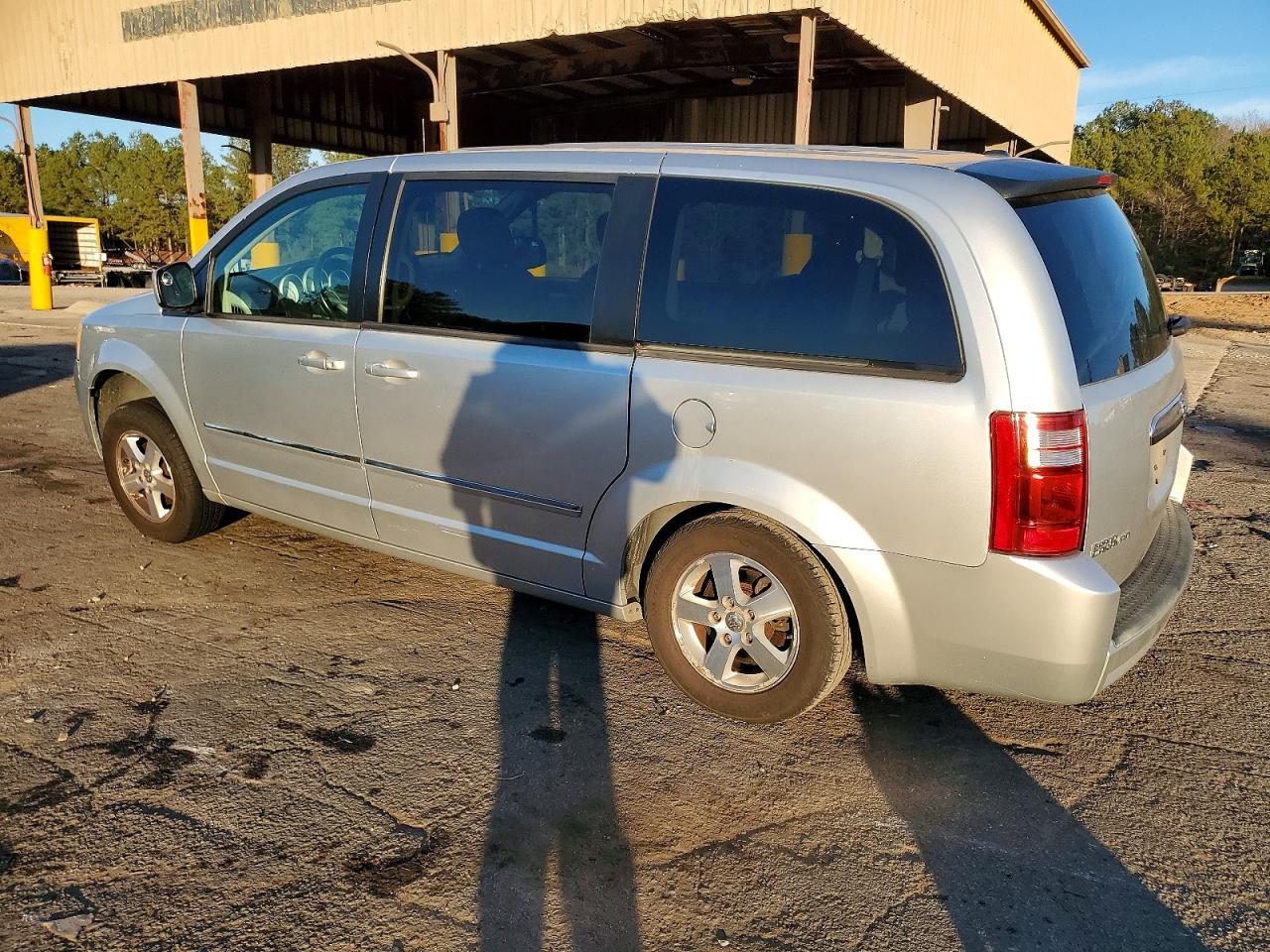 2008 DODGE GRAND CARAVAN SXT photo 2