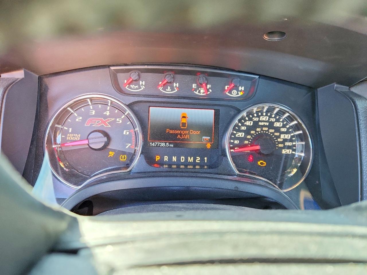 2013 FORD F150 SUPER CAB photo 9