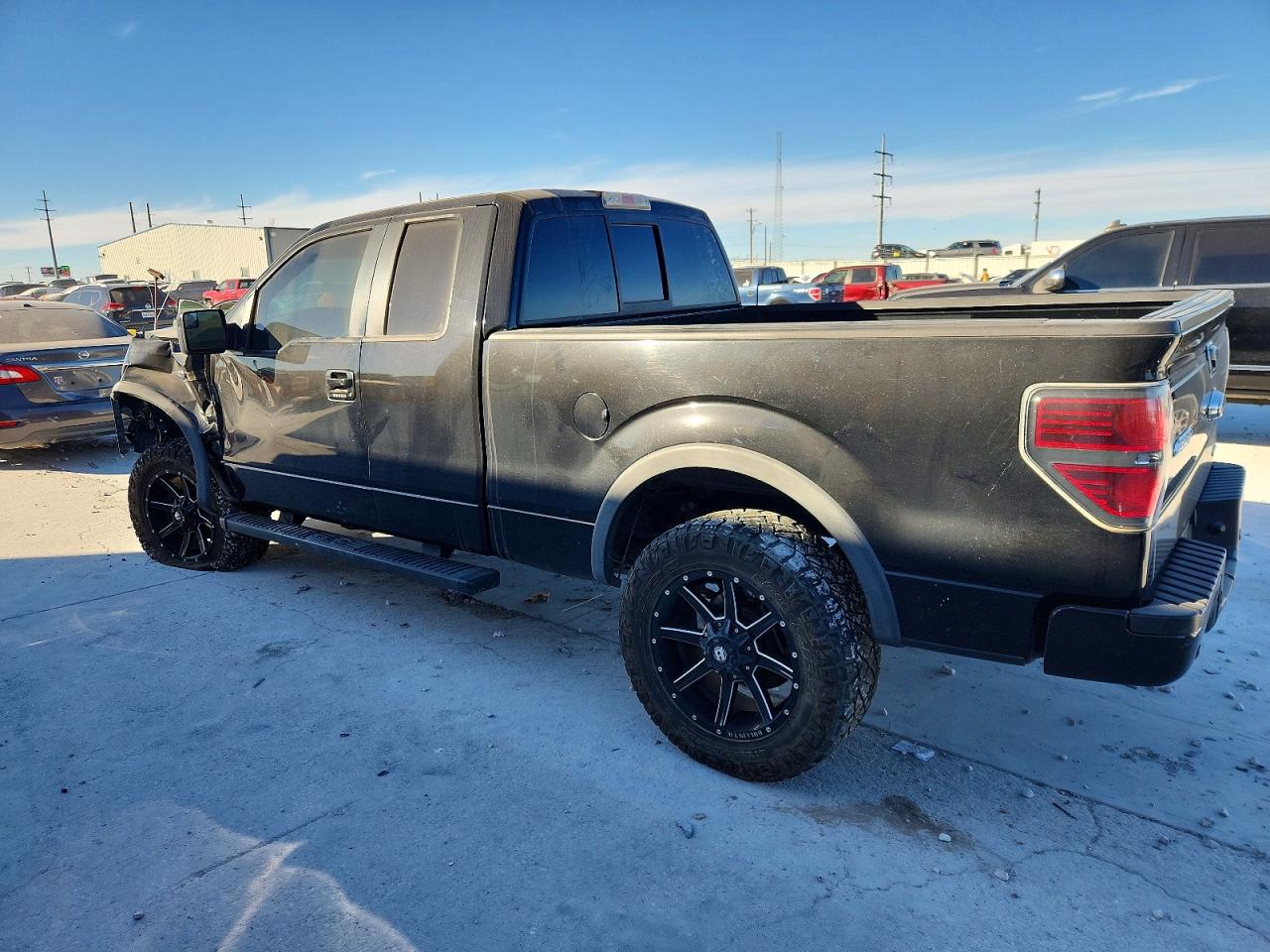 2013 FORD F150 SUPER CAB photo 2