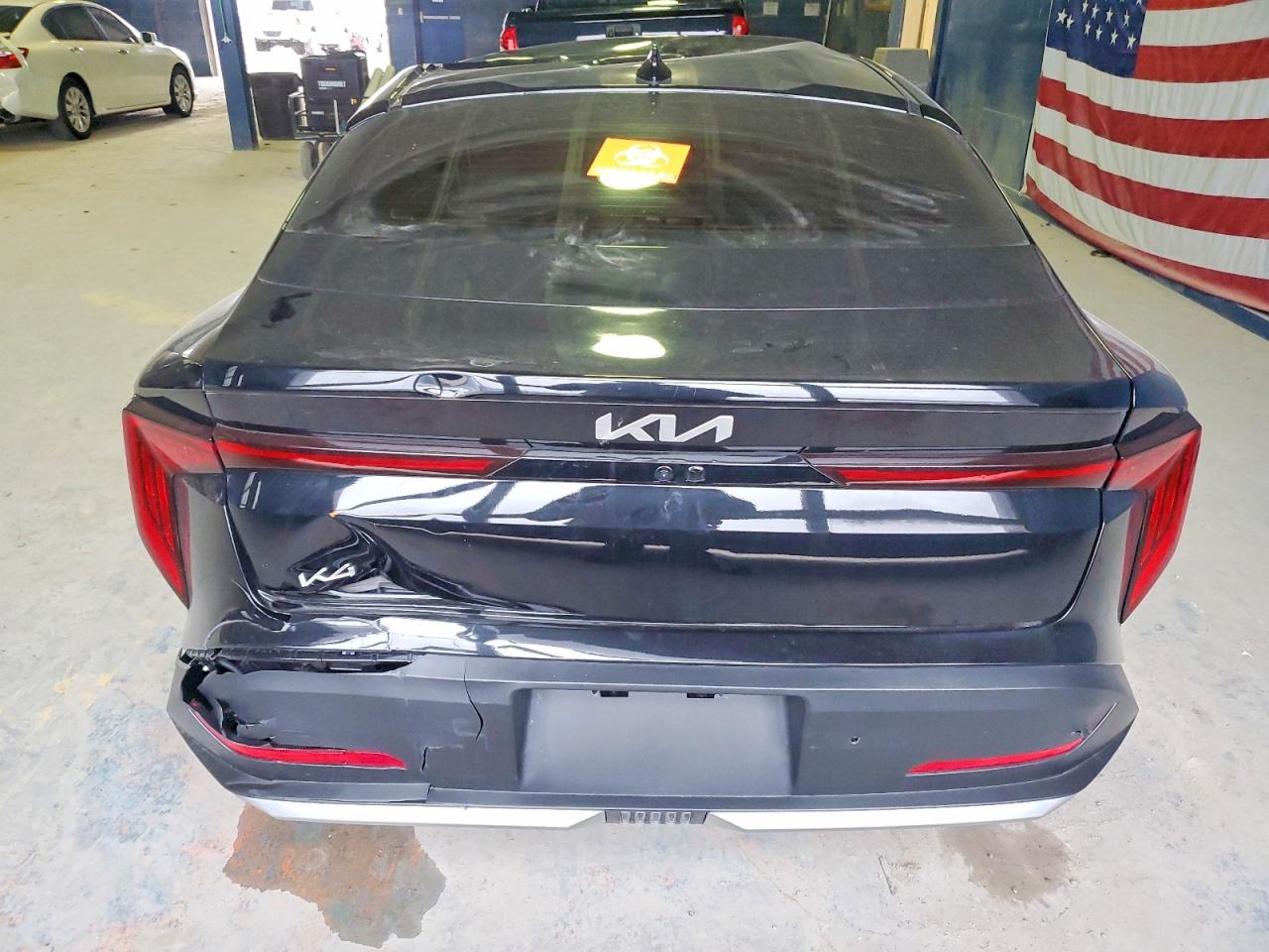 2025 KIA K4 LX photo 11
