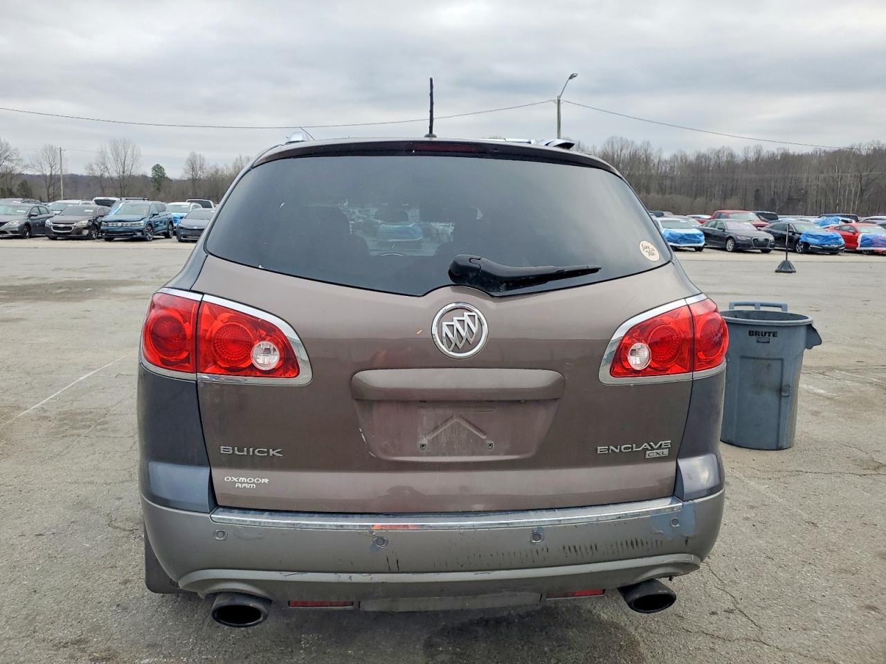 2011 BUICK ENCLAVE CXL photo 6