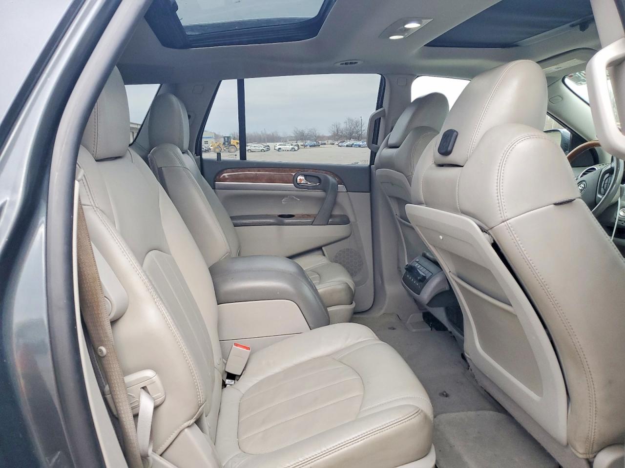 2011 BUICK ENCLAVE CXL photo 11