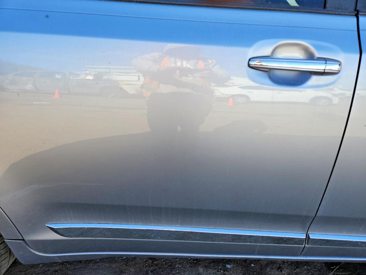 2013 TOYOTA SIENNA XLE photo 21