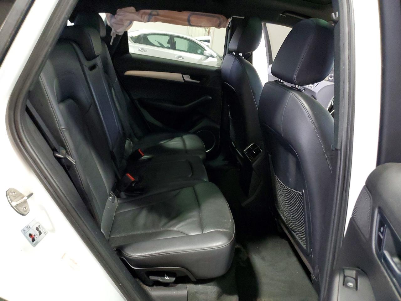 2012 AUDI Q5 PREMIUM PLUS photo 11
