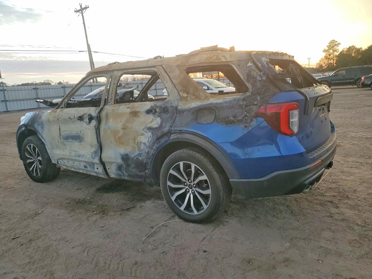 2020 FORD EXPLORER ST photo 3
