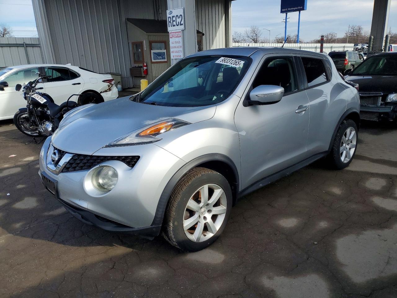 2015 NISSAN JUKE