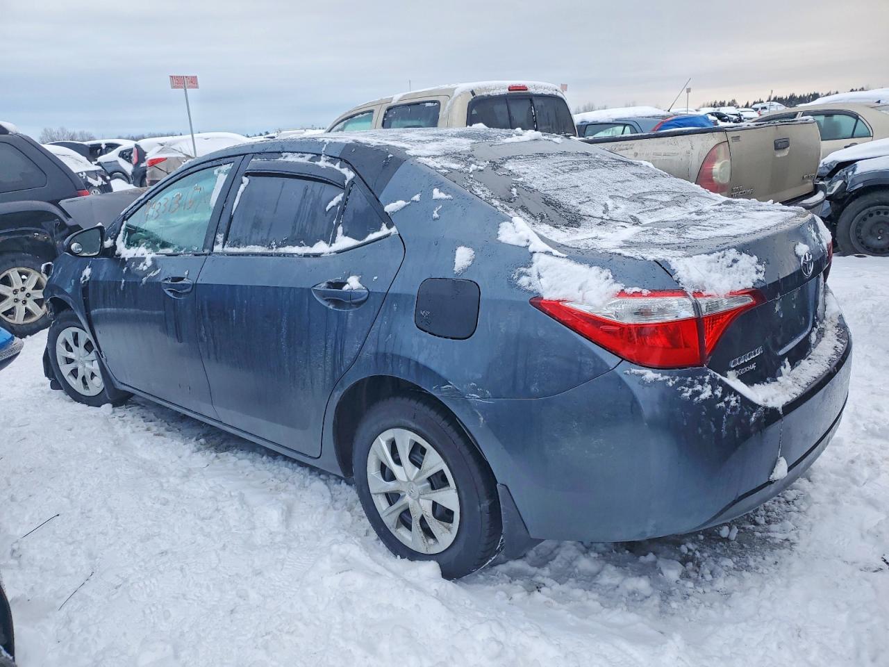 2016 TOYOTA COROLLA L photo 2