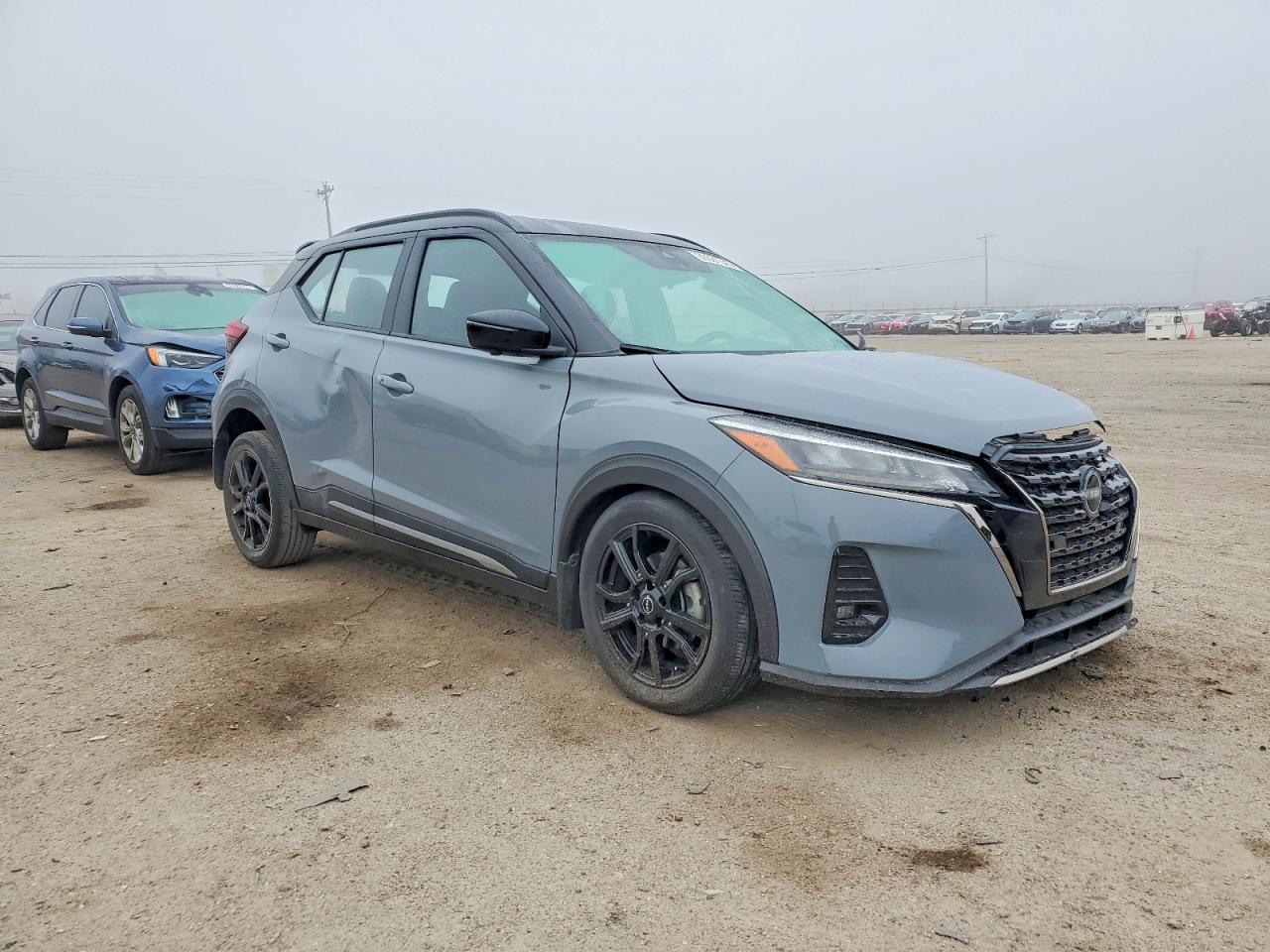 2023 NISSAN KICKS SR photo 4