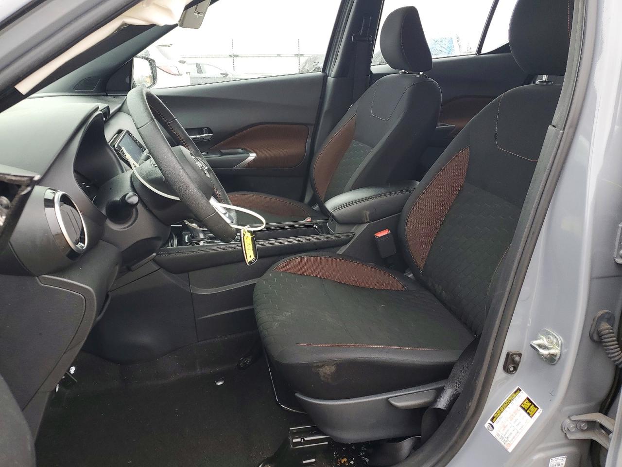 2023 NISSAN KICKS SR photo 7