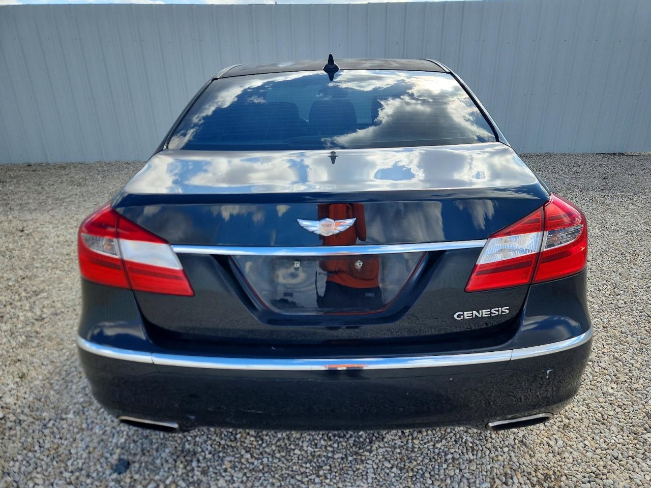 2012 HYUNDAI GENESIS 3.8L photo 6