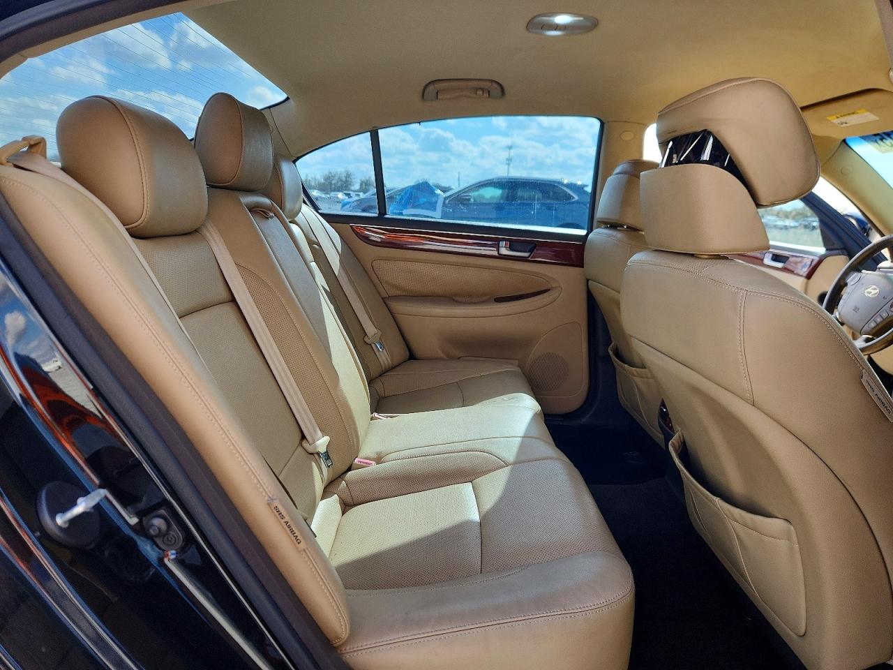 2012 HYUNDAI GENESIS 3.8L photo 10