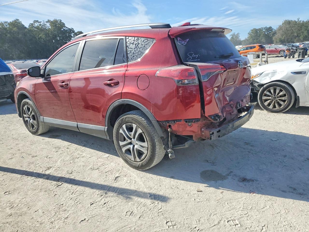 2018 TOYOTA RAV4 LE photo 2