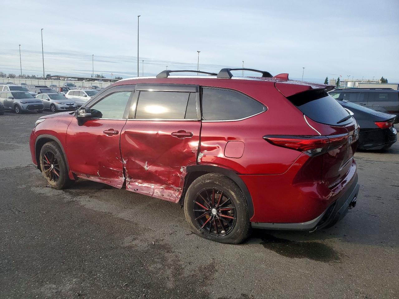 2020 TOYOTA HIGHLANDER HYBRID XLE photo 2