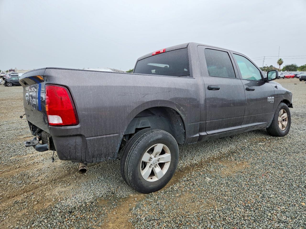 2022 RAM 1500 CLASSIC SLT photo 5