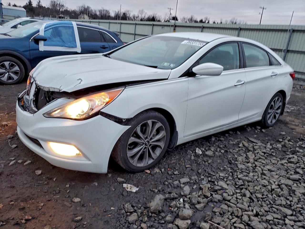 2013 HYUNDAI SONATA