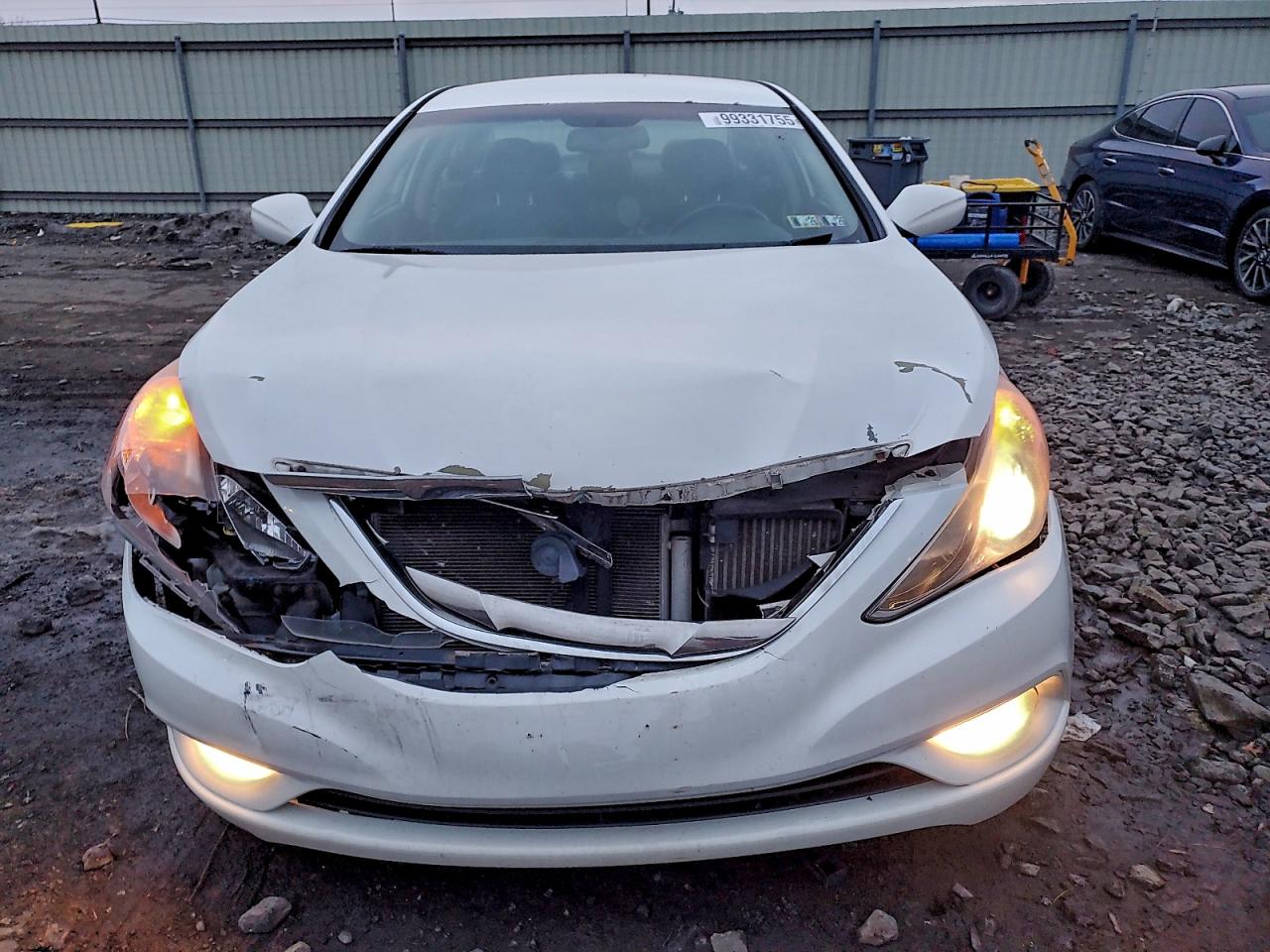 2013 HYUNDAI SONATA SE photo 5
