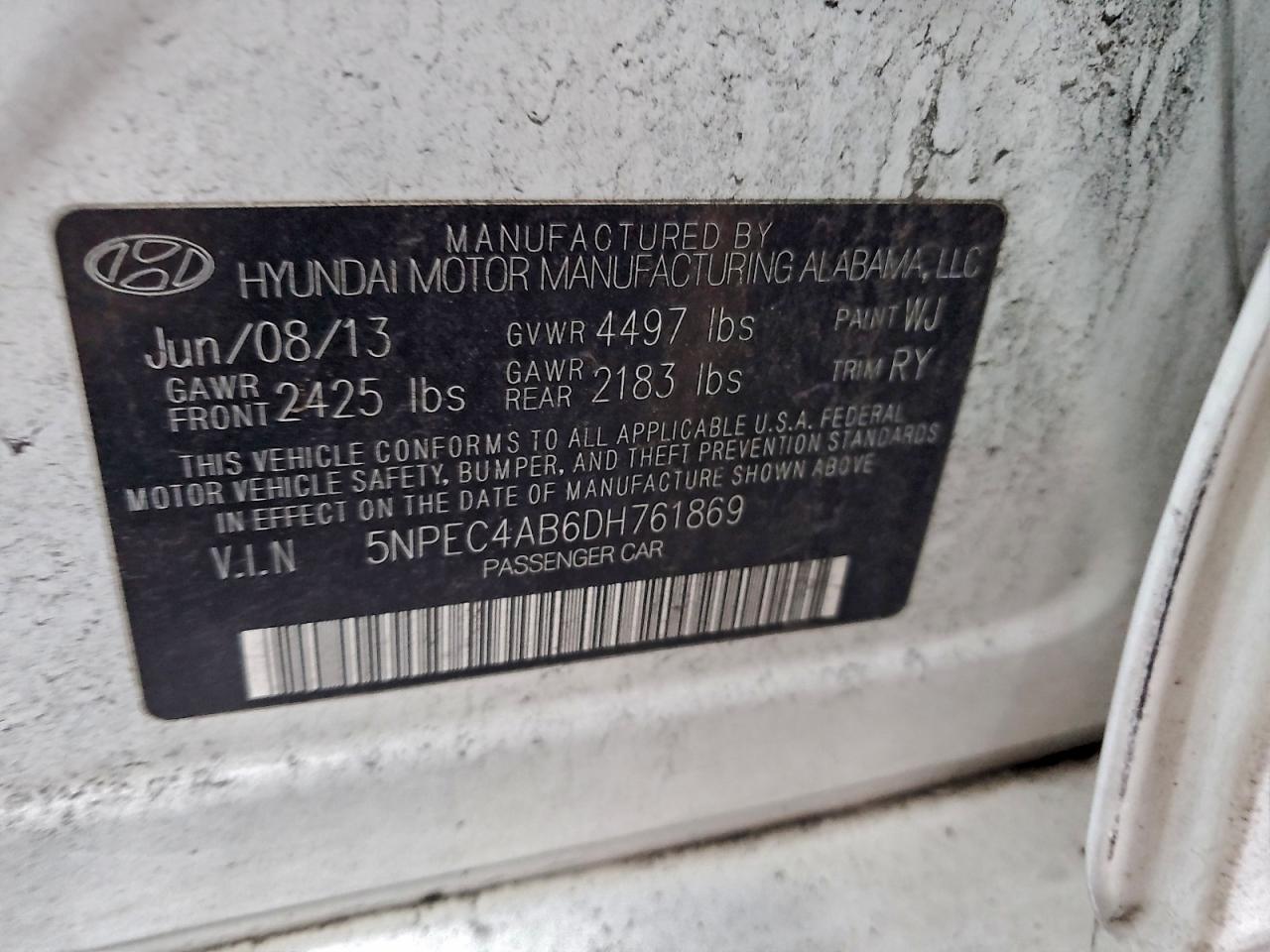 2013 HYUNDAI SONATA SE photo 12