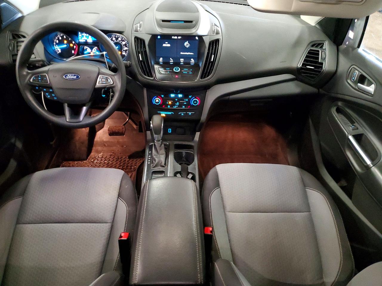 2018 FORD ESCAPE SE photo 8