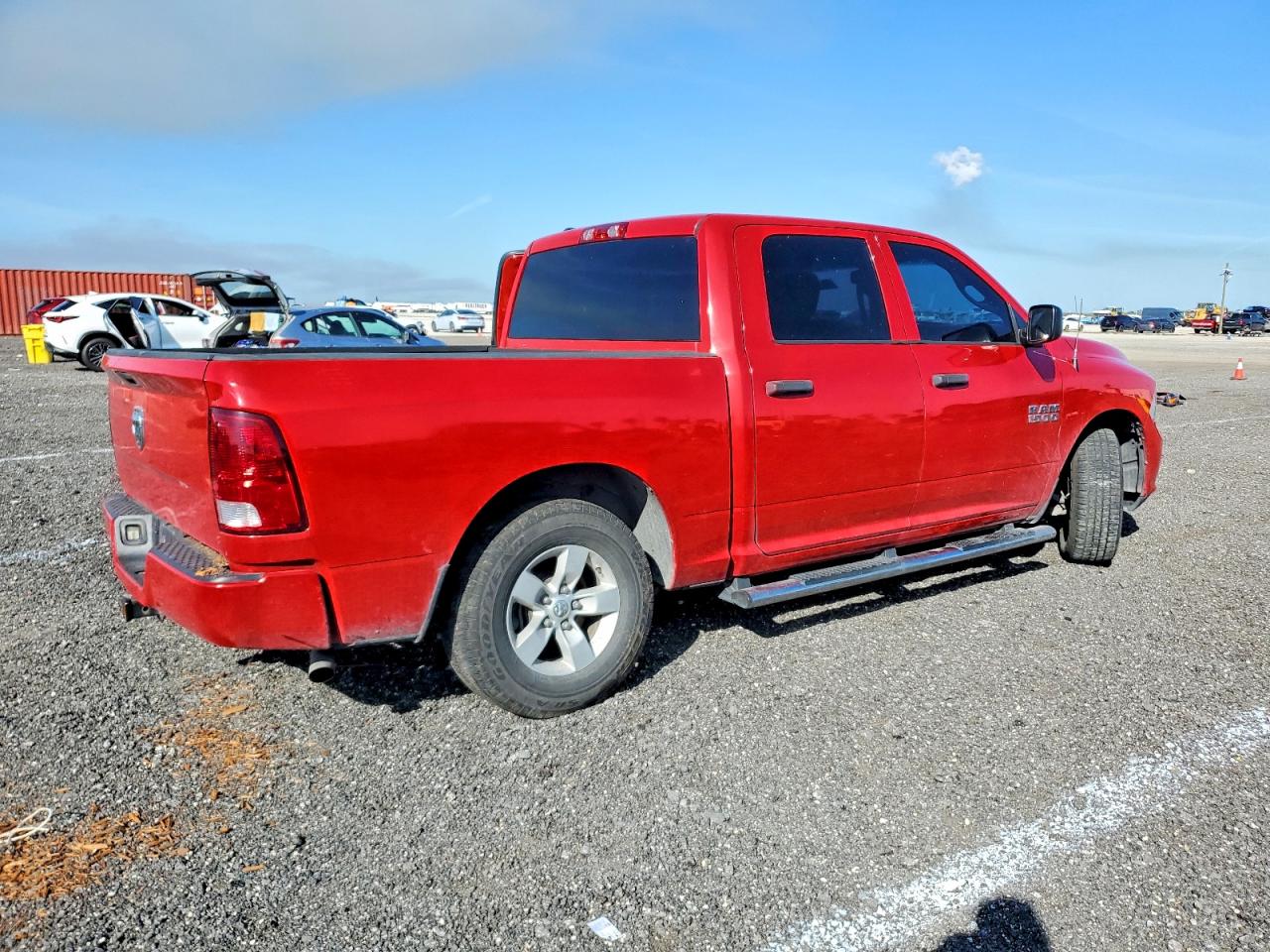 2016 RAM 1500 ST photo 5