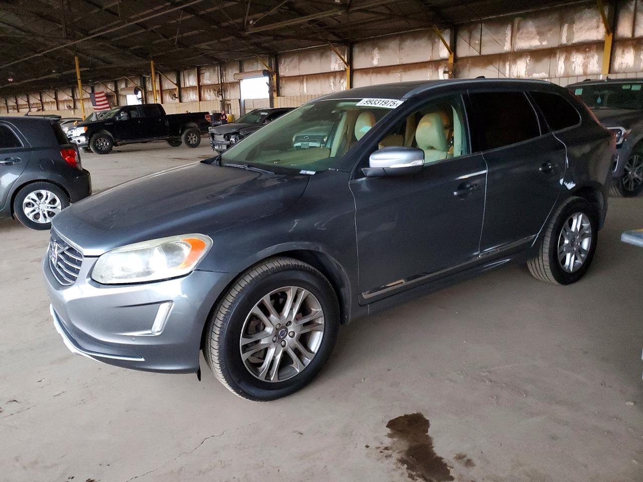 2016 VOLVO XC60