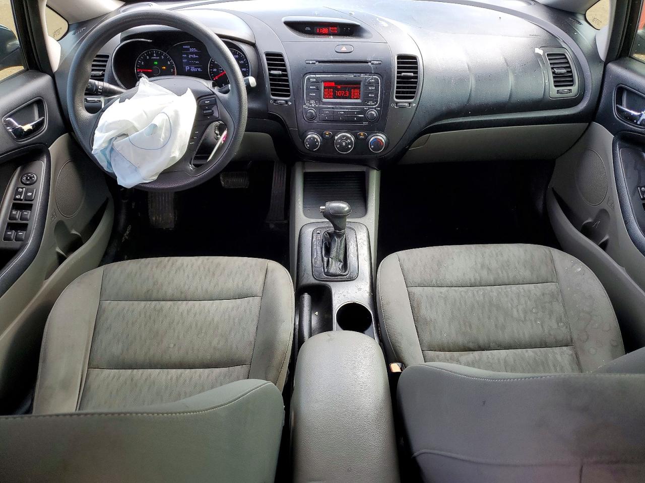 2015 KIA FORTE LX photo 15