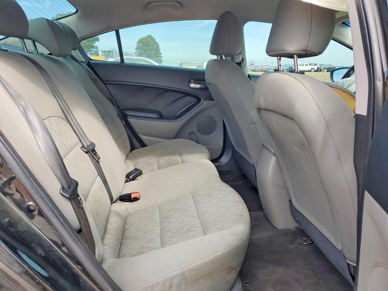 2015 KIA FORTE LX photo 19