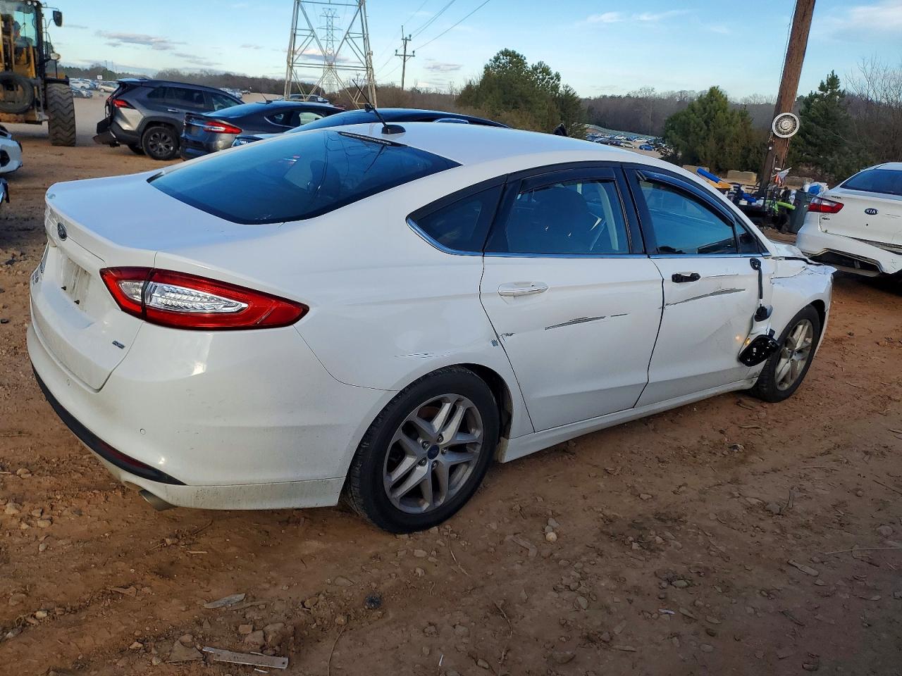 2014 FORD FUSION SE photo 3