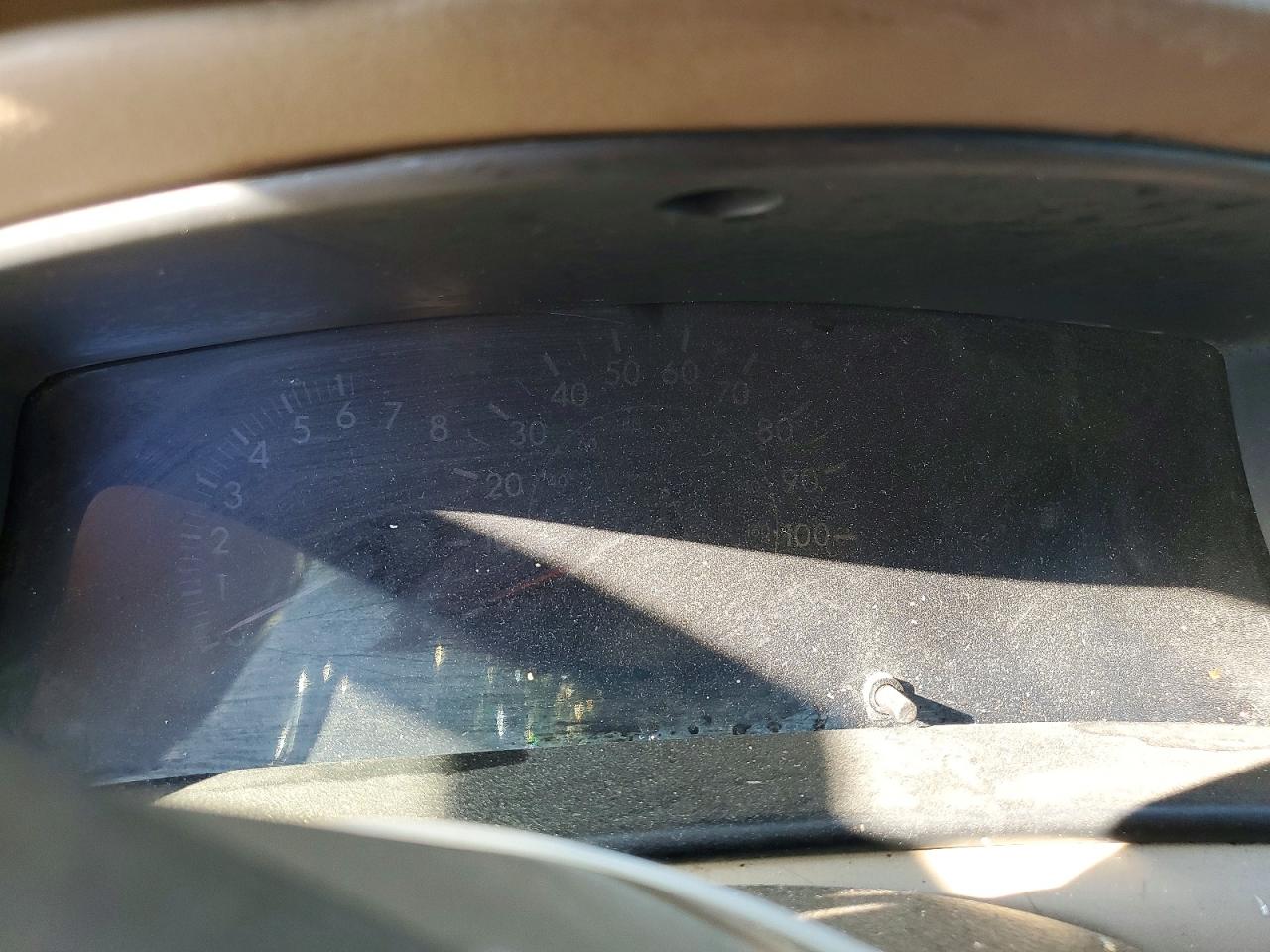 2005 TOYOTA COROLLA CE photo 9