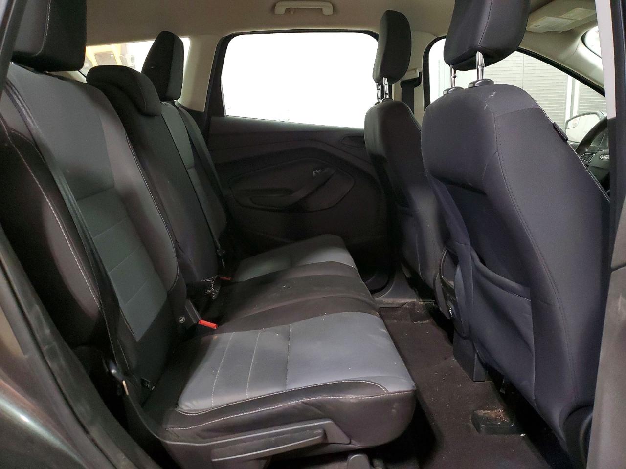 2018 FORD ESCAPE S photo 11