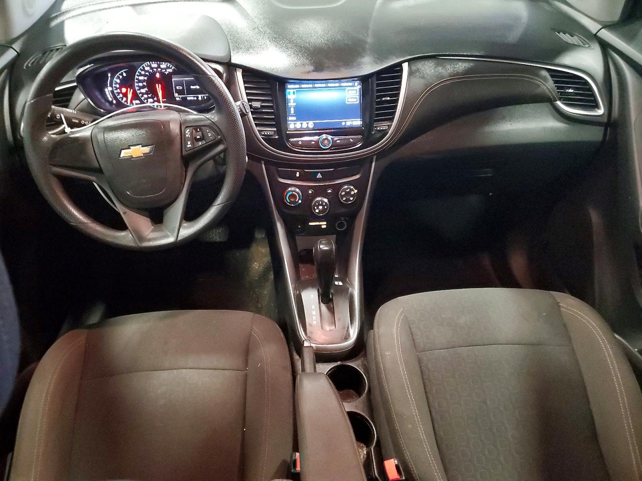 2018 CHEVROLET TRAX LS photo 15
