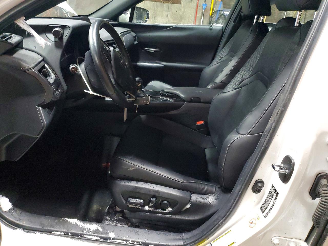 2019 LEXUS UX 200 photo 7