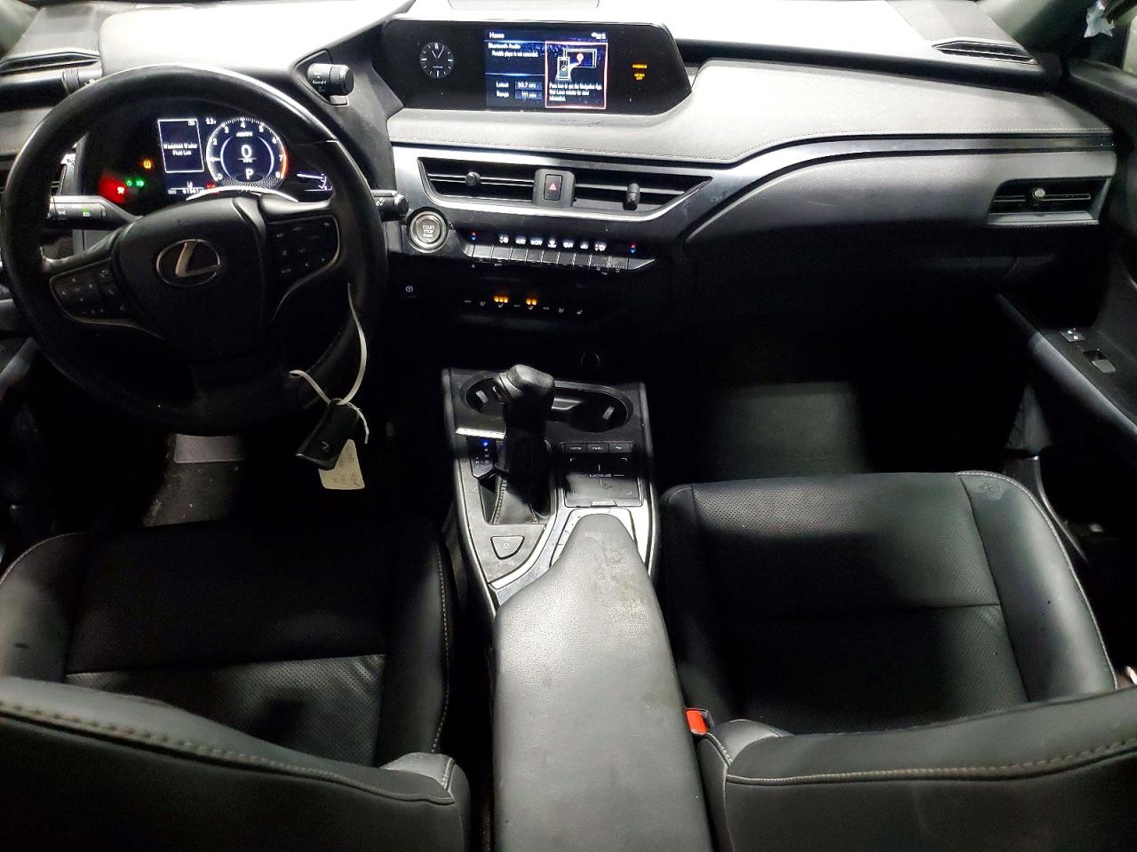 2019 LEXUS UX 200 photo 8