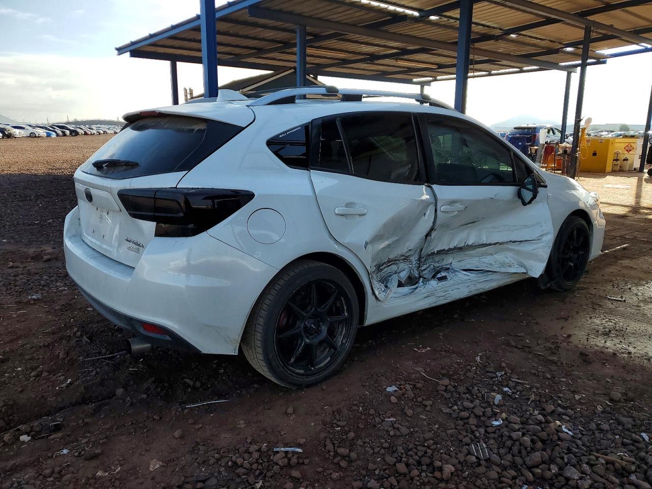 2017 SUBARU IMPREZA PREMIUM PLUS photo 3