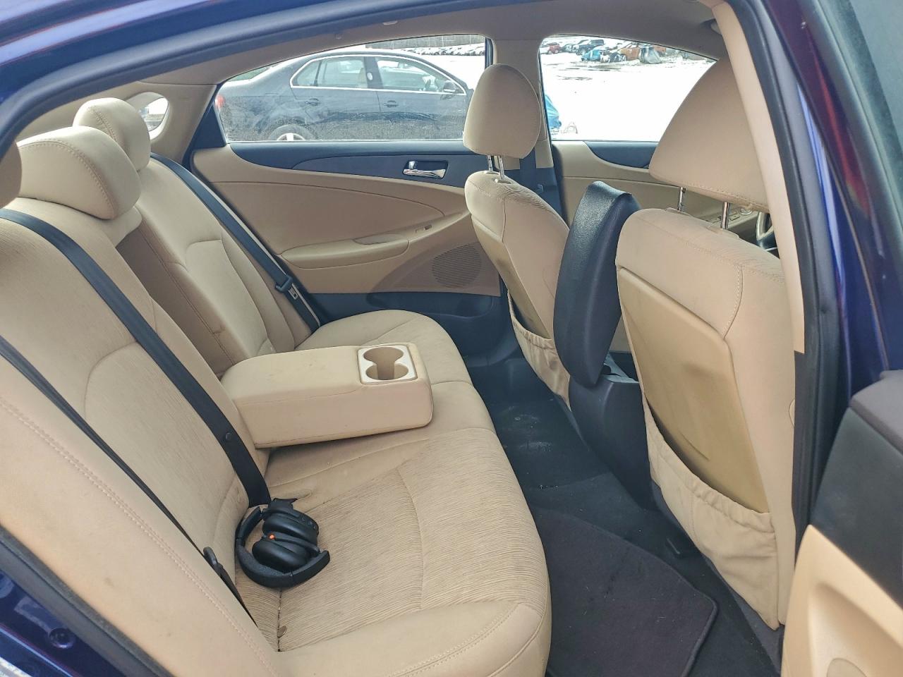 2011 HYUNDAI SONATA GLS photo 10