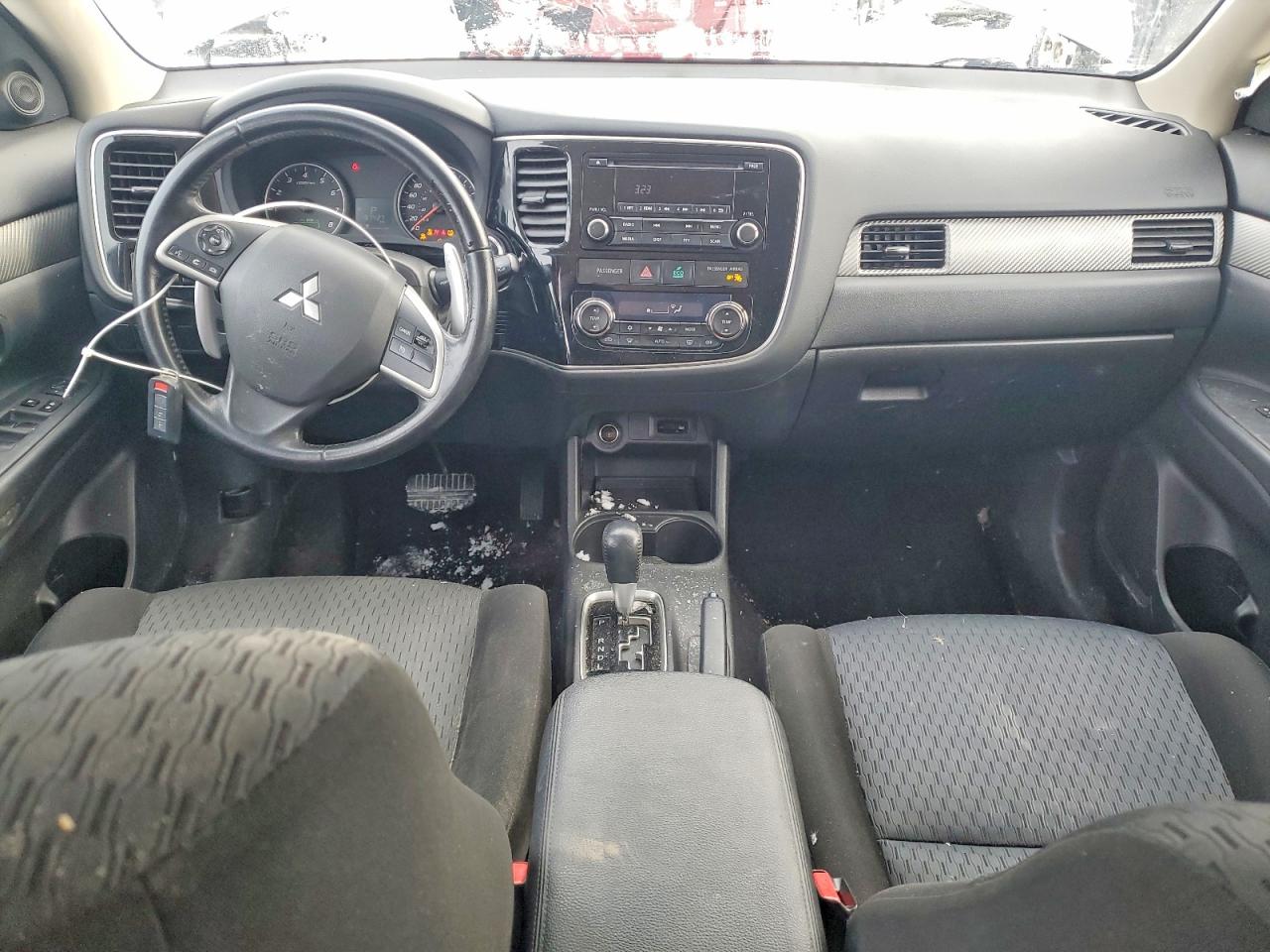 2014 MITSUBISHI OUTLANDER SE photo 15
