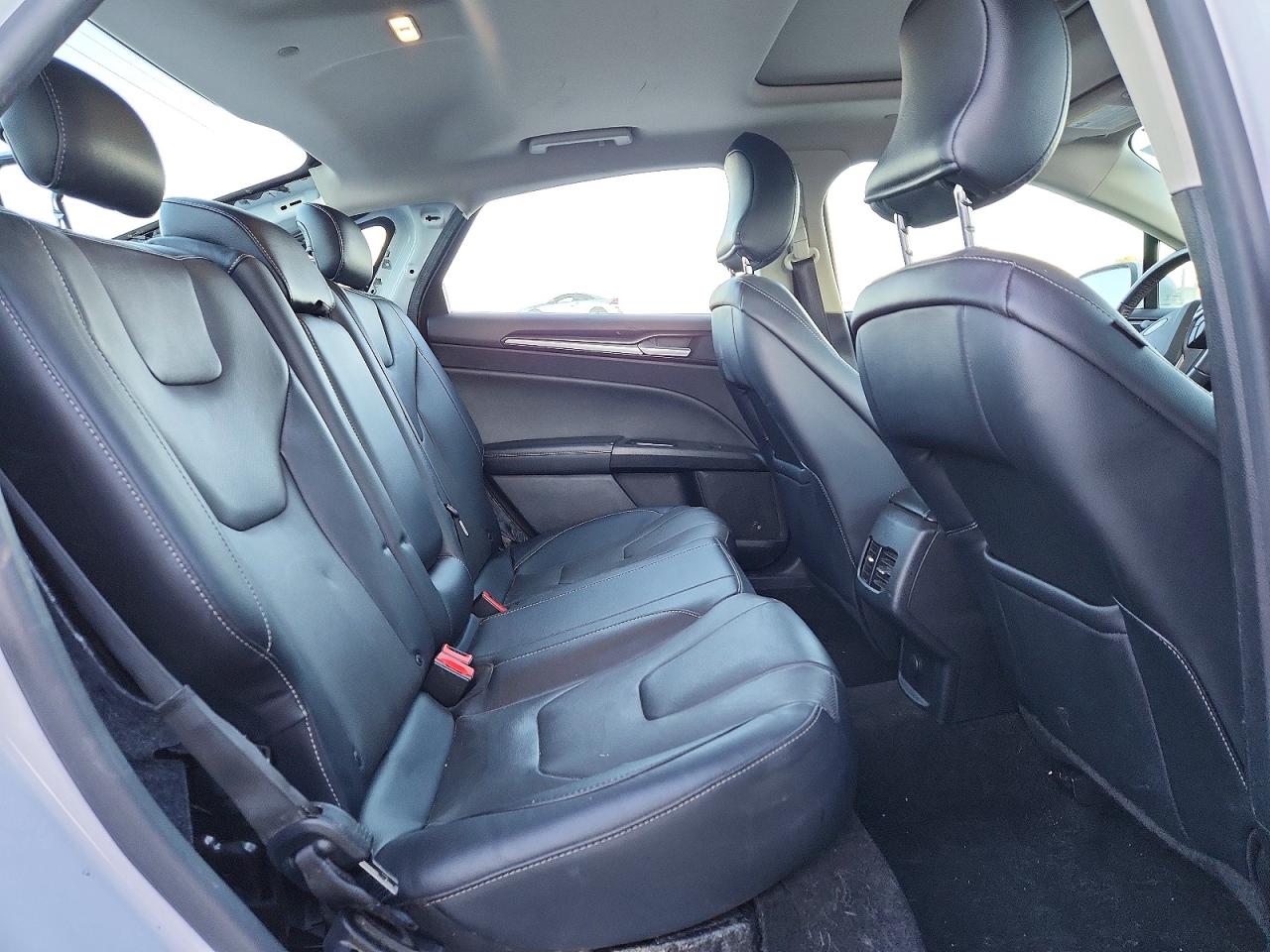 2019 FORD FUSION TITANIUM photo 10